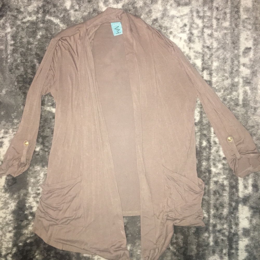 Brown cardigan with gold buttons and pockets